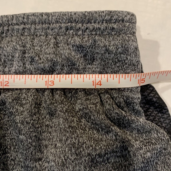 Bundle of 2 Shorts Big Boy size - Picture 7 of 11